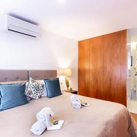 Kate Home's Trindade - Porto's Centre Apartment *