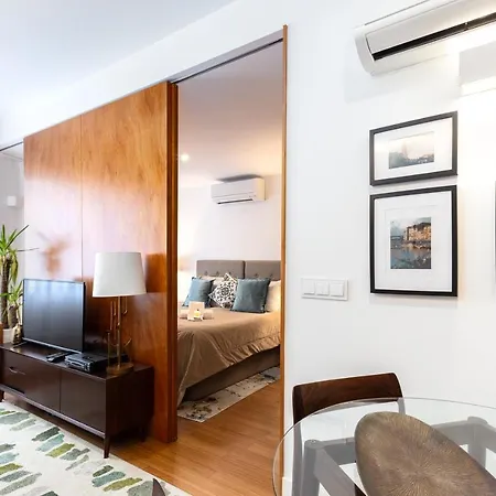 Kate Home's Trindade - Porto's Centre Apartment *