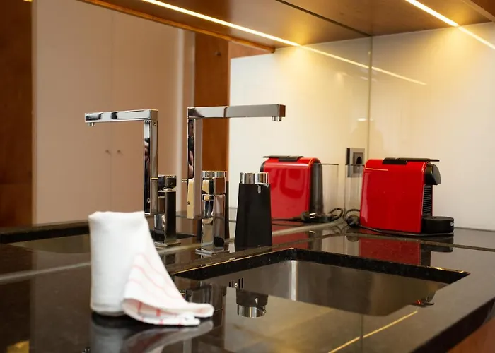 Kate Home's Trindade - Porto's Centre * Порту