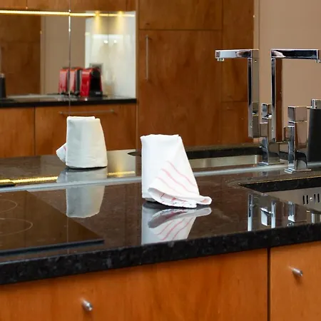 Kate Home's Trindade - Porto's Centre ポルト