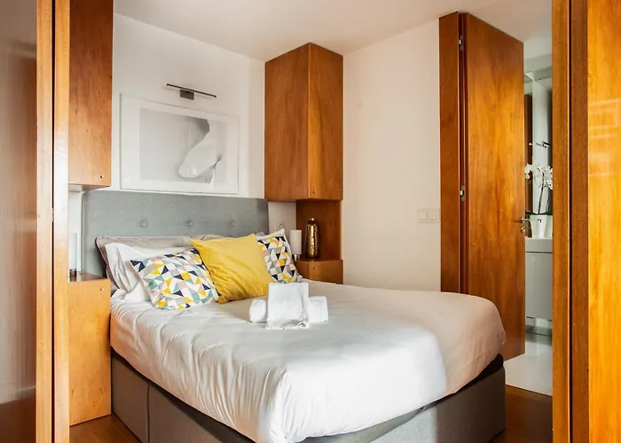 Kate Home's Trindade - Porto's Centre *